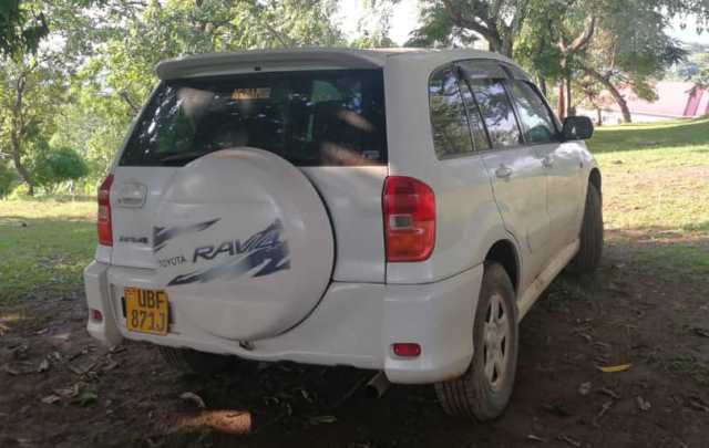 Self drive car hire Kampala